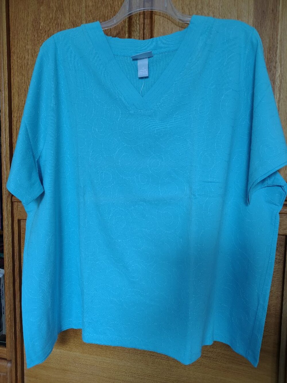NWT LIZ & ME DRESSY T SHIRT W/ SWIRL QUILTED FABRIC SIZE WOMEN'S PLUS 3X (26-28)